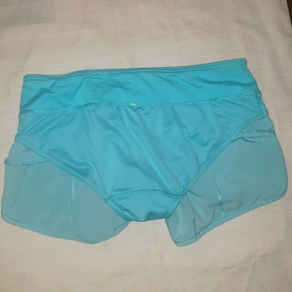 Lululemon Blue Polka Dot Running Speed Shorts - Picture 9 of 10